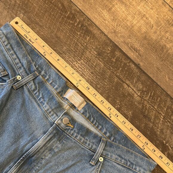 Everlane Women's The Original Cheeky Jean Crop Stone Washed Sky Size 35 - Picture 7 of 10